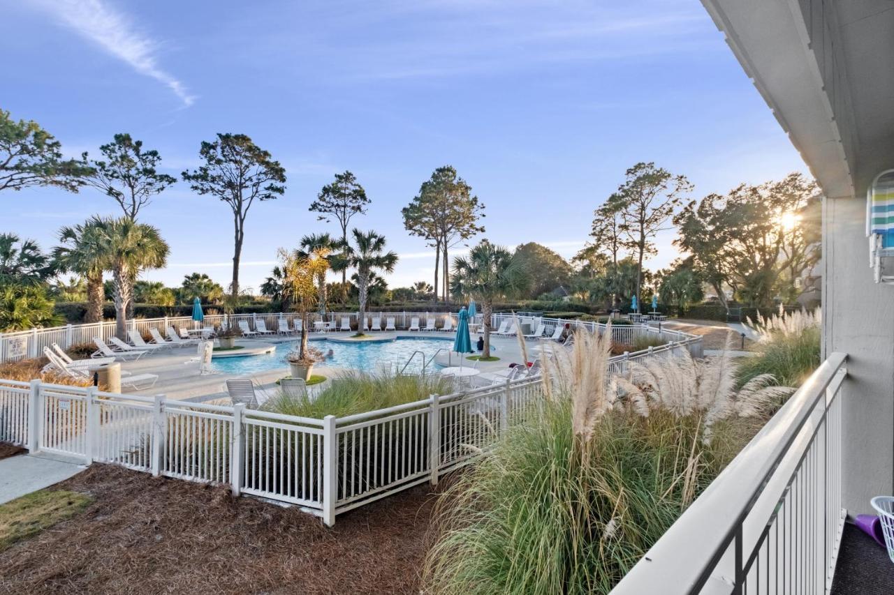 Ocean Dunes Villas #111, Beach Condo In Coligny Beach, 43 S Forest Beach Dr, Hilton Head Sc, Oceanfront Condo, Heated Pool, By Vacation Rental Hhi Хилтон-Хед-Айленд Экстерьер фото