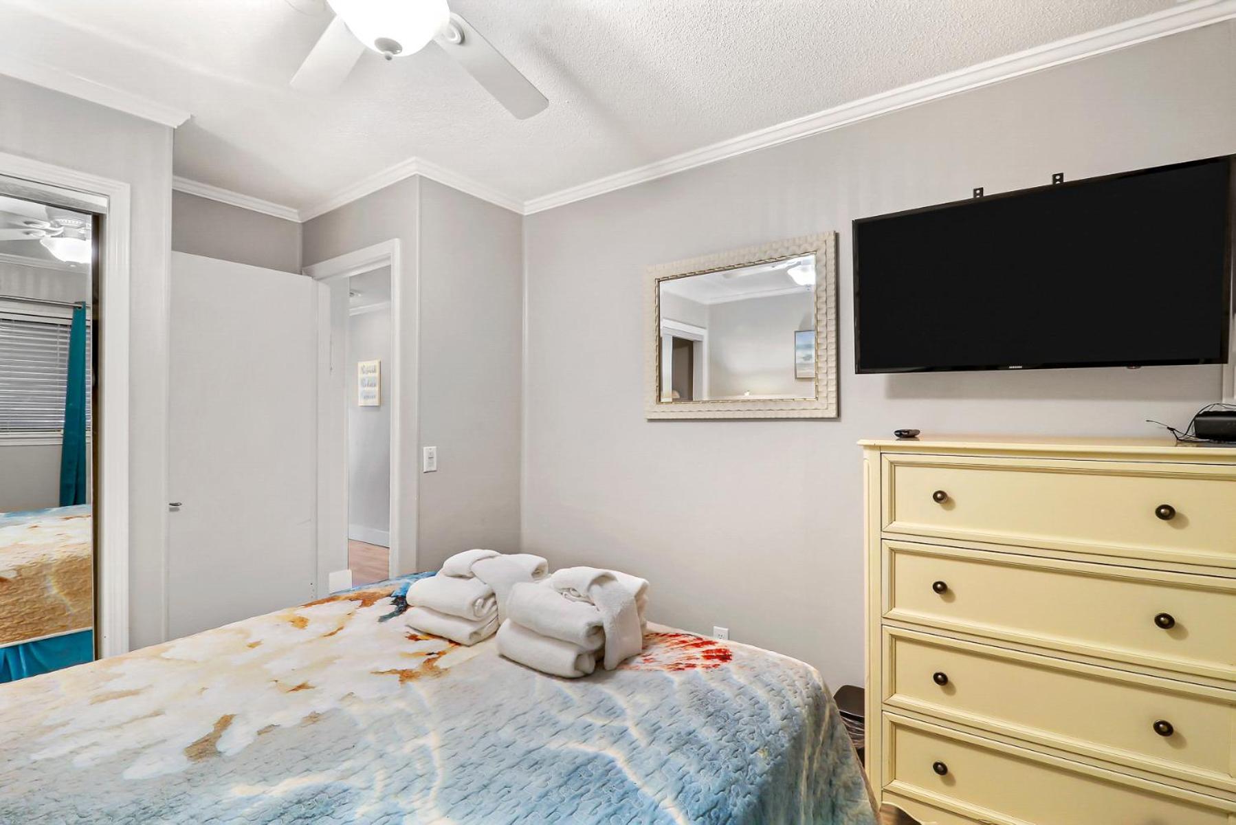 Ocean Dunes Villas #111, Beach Condo In Coligny Beach, 43 S Forest Beach Dr, Hilton Head Sc, Oceanfront Condo, Heated Pool, By Vacation Rental Hhi Хилтон-Хед-Айленд Экстерьер фото